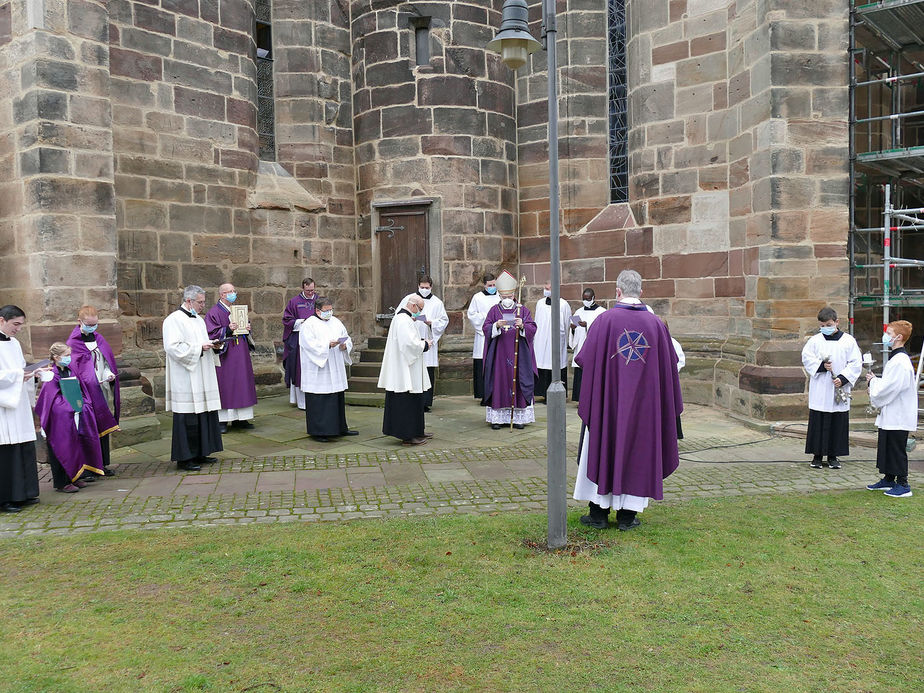 Beauftragung zu Lektorat und Akolythat in St. Marien, Volkmarsen (Foto: Karl-Franz Thiede)